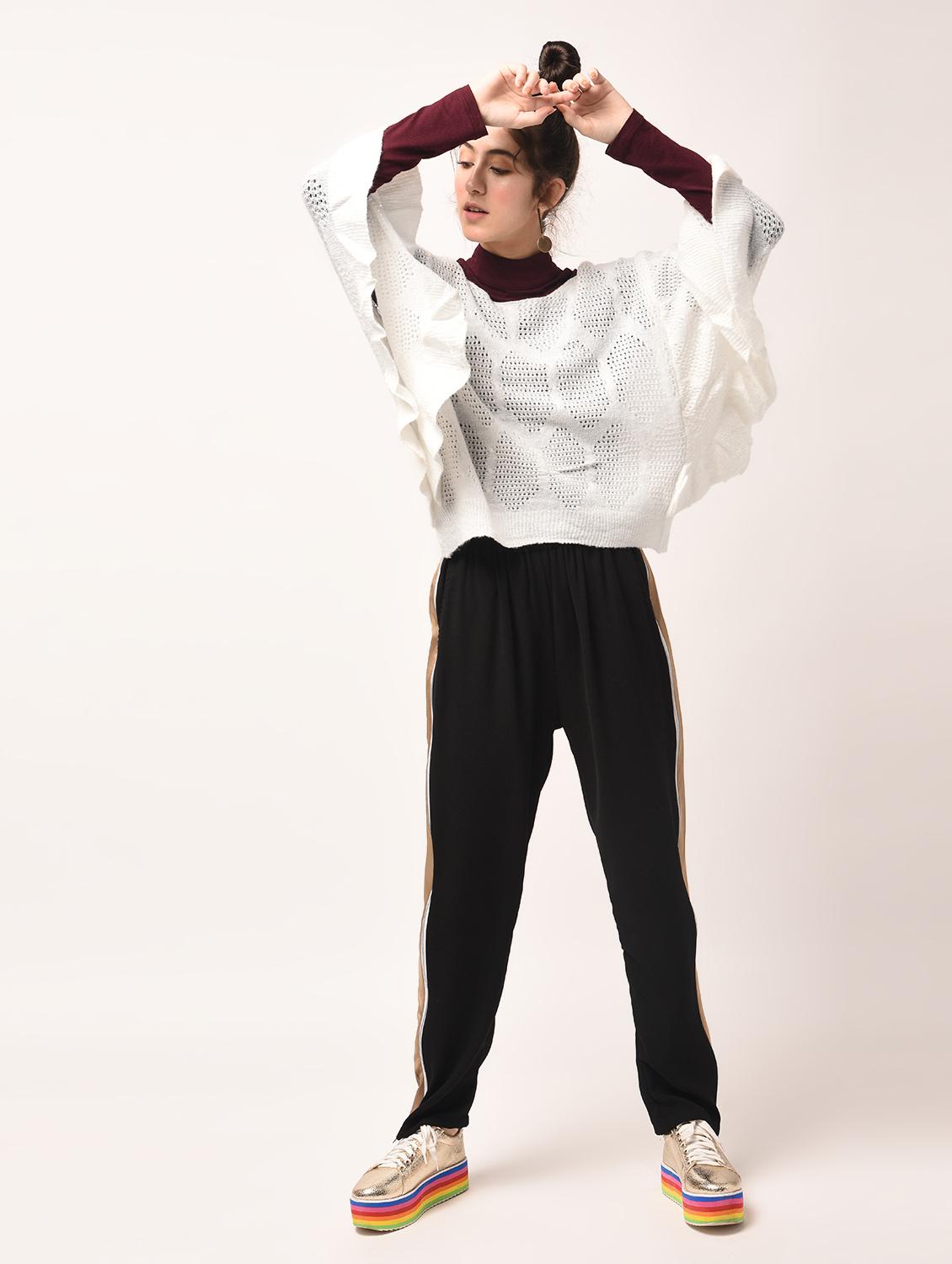 bat wing sleeved pointelle knit pullover - 15800284 - Zoom Image - 3