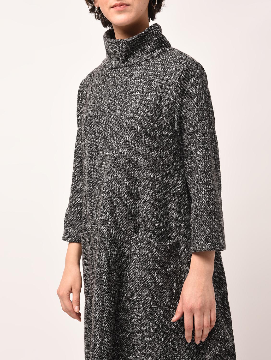 pocket detail turtle neck tunic - 15800304 - Zoom Image - 2