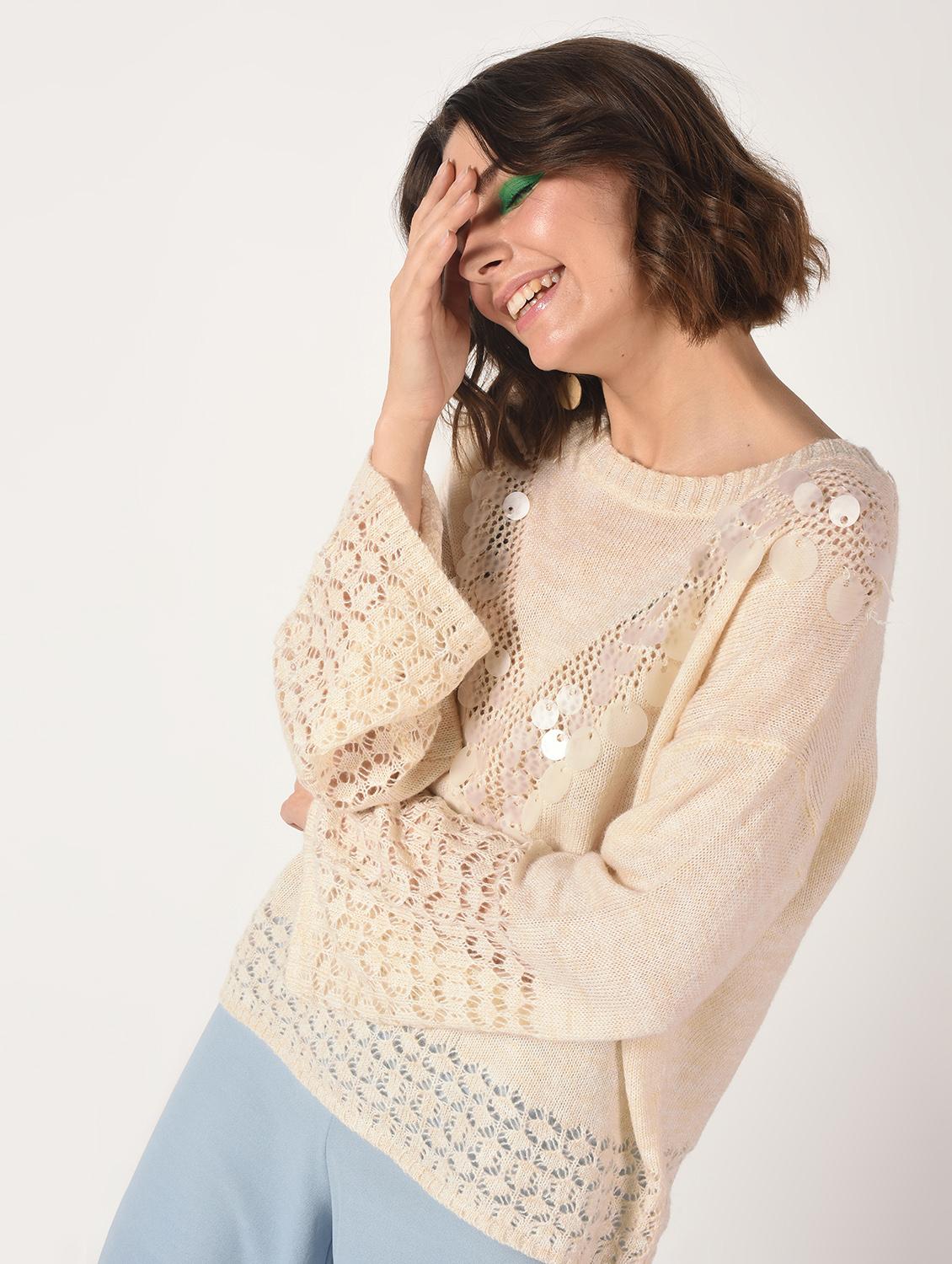 dropped shoulder embellished top - 15800315 - Zoom Image - 2