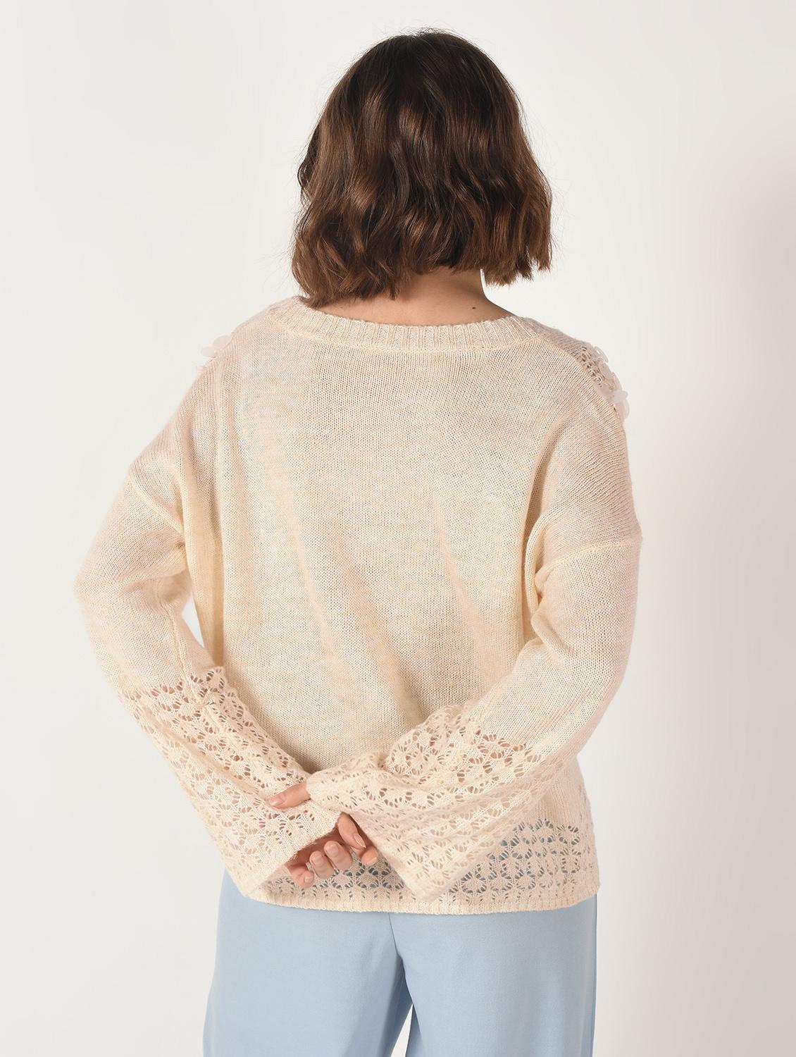 dropped shoulder embellished top - 15800315 - Zoom Image - 4