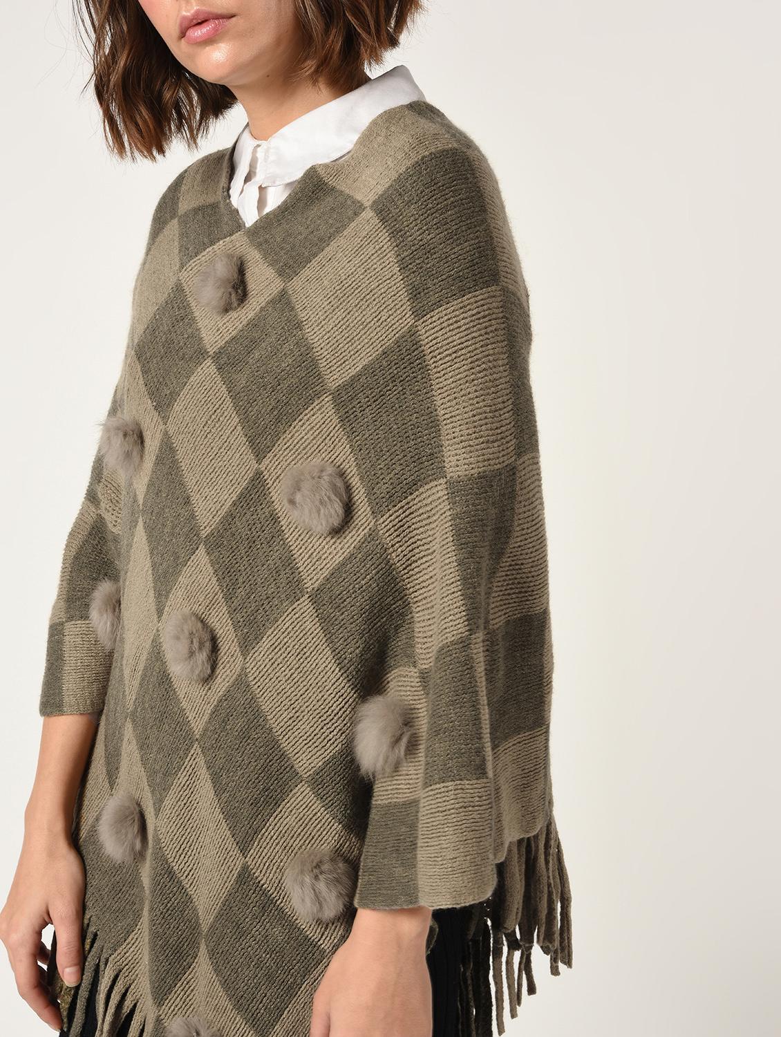 pom pom checkered fringed poncho - 15800348 - Zoom Image - 4