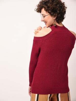 pearl embellished cold shoulder top - 15800350 - Standard Image - 4