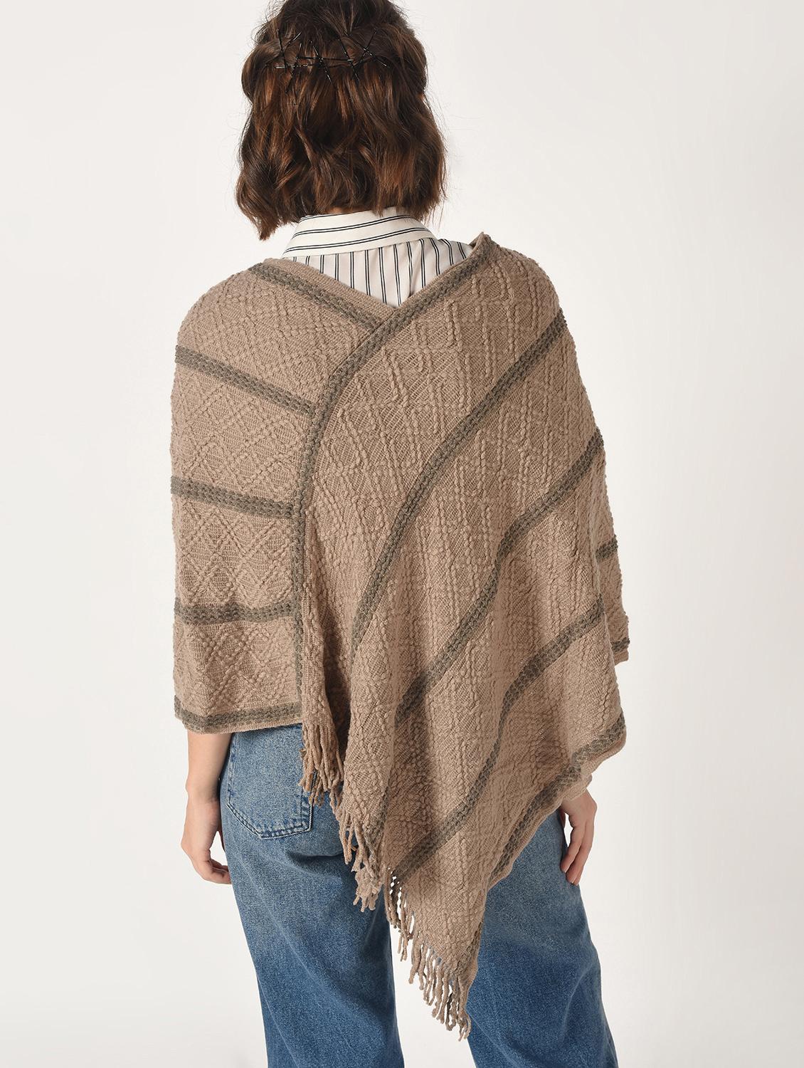 striped fringed hem poncho - 15801879 - Zoom Image - 4