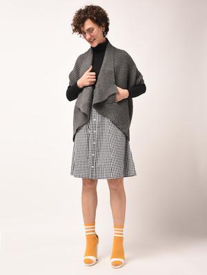 dolman sleeved asymmetric hem shrug - 15801898 - Standard Image - 4