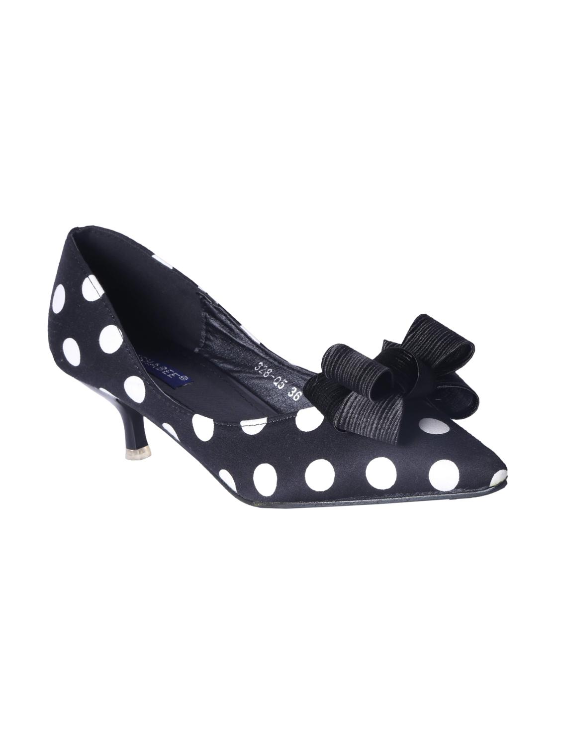black slip on pumps - 15802331 - Zoom Image - 1