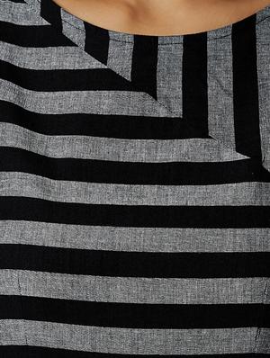striped grey straight kurta - 15803077 - Standard Image - 4