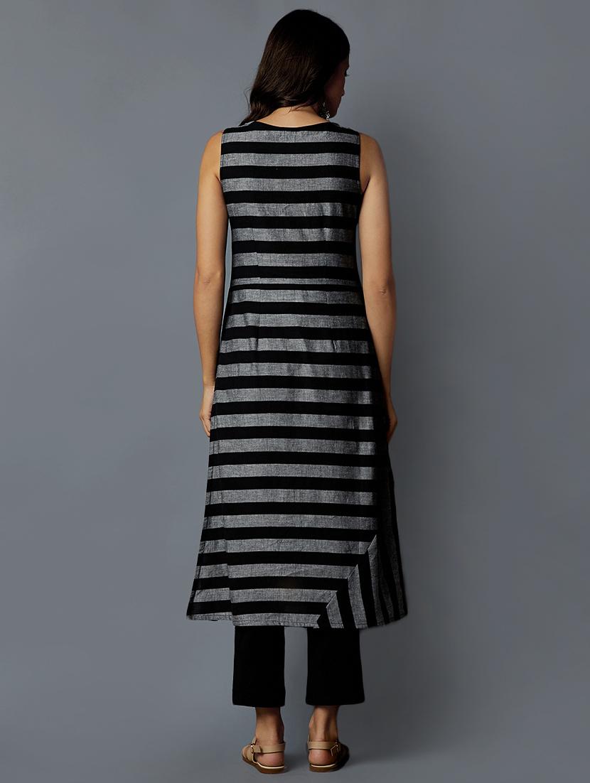 striped grey straight kurta - 15803077 - Zoom Image - 3