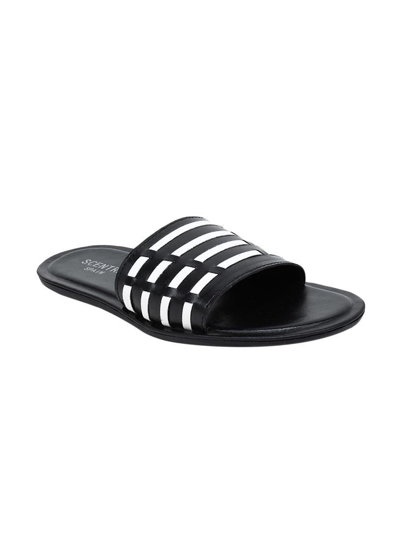 black leatherette flip flops - 15807301 - Zoom Image - 1