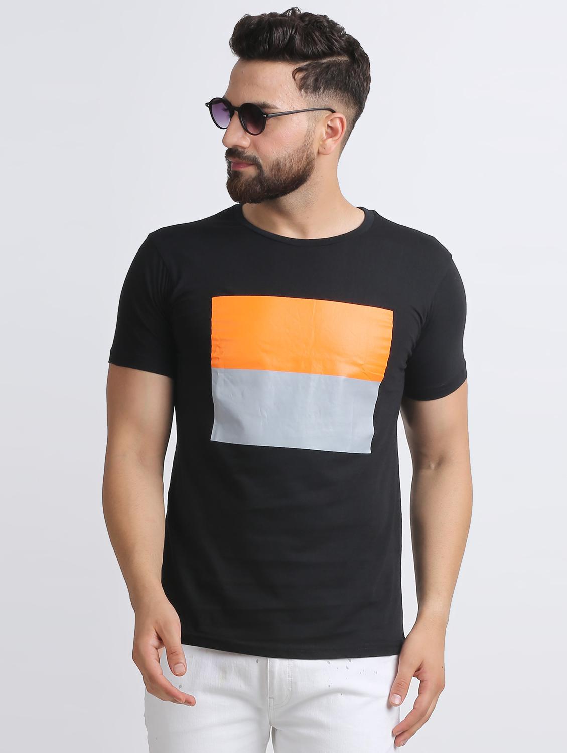 black chest print t-shirt - 15811052 - Zoom Image - 1