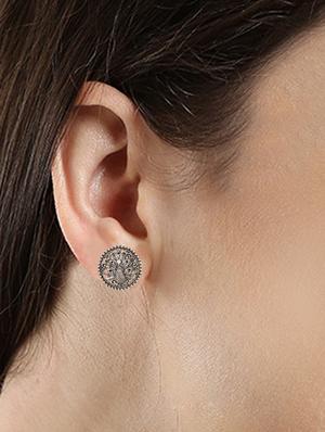 silver metal studs earring - 15814699 - Standard Image - 3