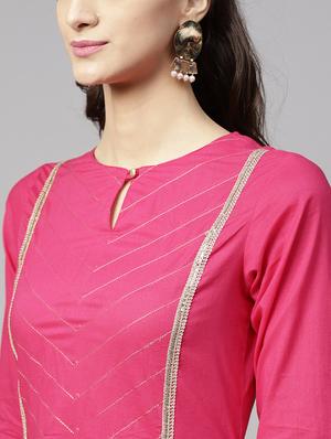 fuchsia gota patti flared kurta palazzo set - 15814800 - Standard Image - 4