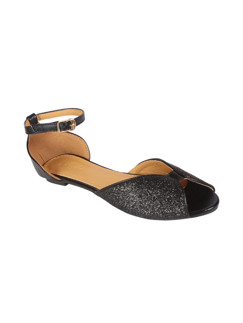 black ankle strap sandals - 15817176 - Zoom Image - 1