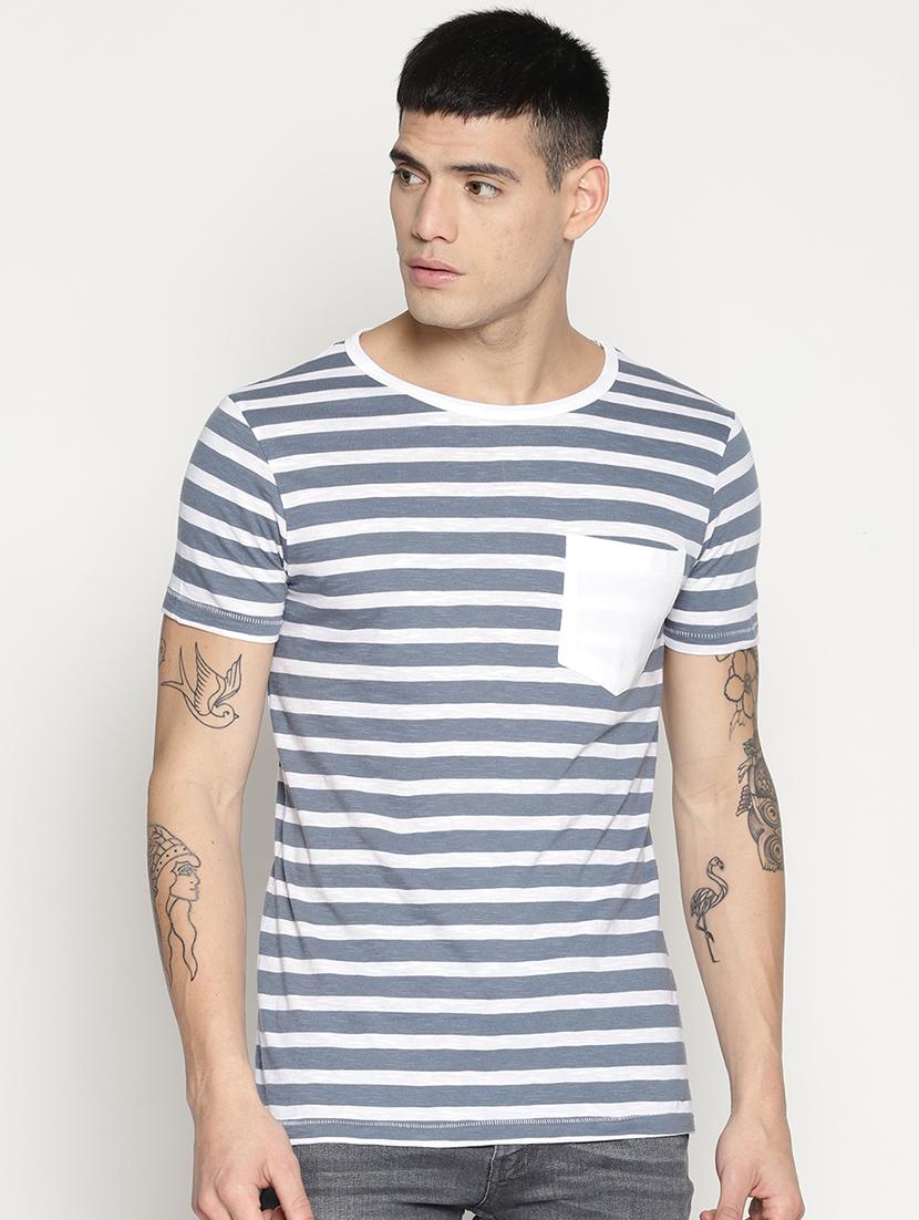 blue striped pocket t-shirt - 15817599 - Zoom Image - 1