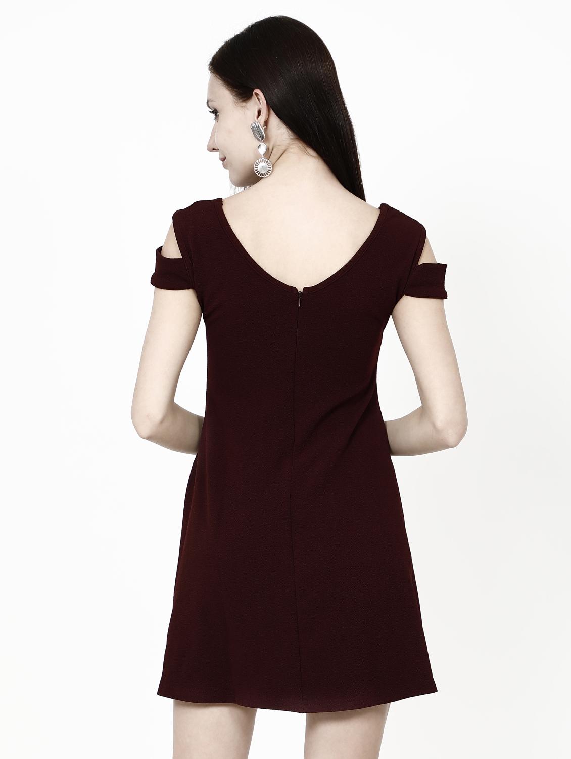 cold shoulder solid skater dress - 15817830 - Zoom Image - 3