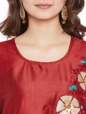 floral embroidered straight kurta - 15818235 - Standard Image - 4