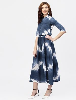 pleated tie & dye flared dress - 15818699 - Standard Image - 2