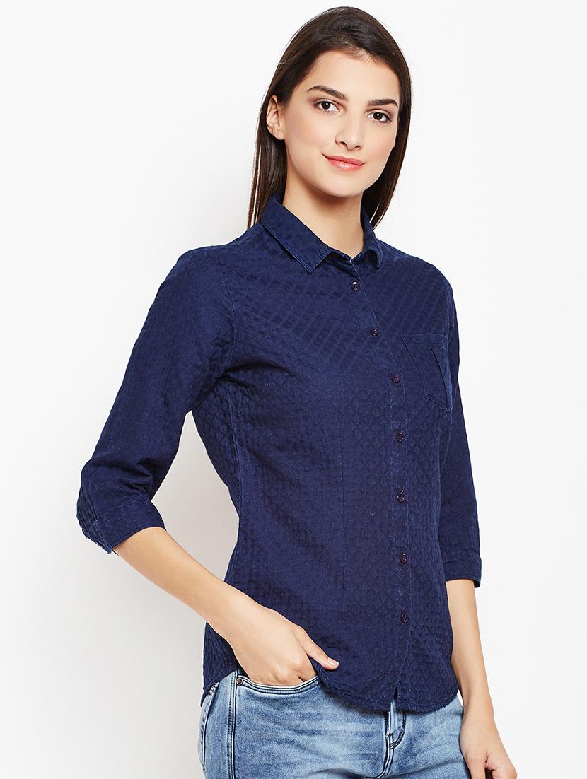 pocket patch curved hem shirt - 15821443 - Zoom Image - 2