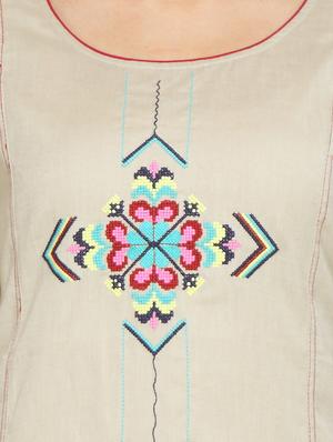 embroidered straight kurta - 15821875 - Standard Image - 4