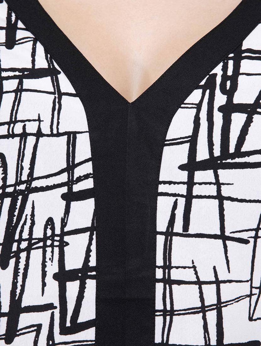 abstract print v-neck top - 15822162 - Zoom Image - 5