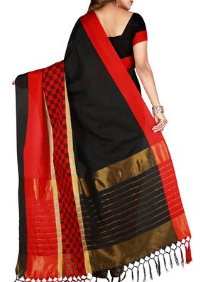 checkered zari border woven saree with blouse - 15822429 - Standard Image - 2