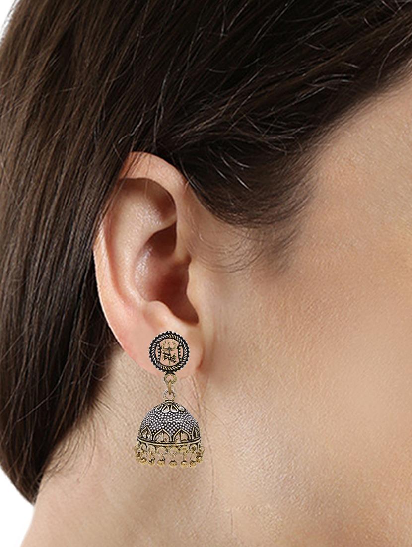 silver metal jhumka earring - 15826423 - Zoom Image - 3