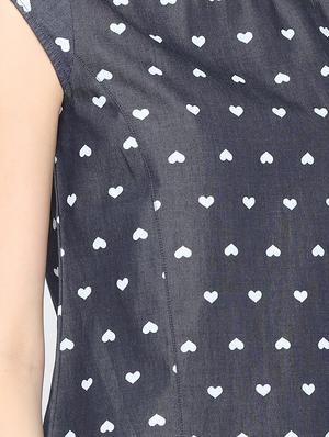 cap sleeved printed top - 15832084 - Standard Image - 5