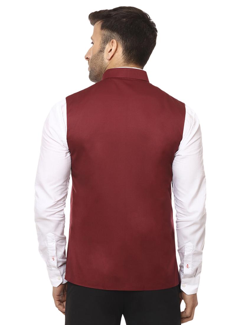 solid maroon nehru jacket - 15840512 - Zoom Image - 3