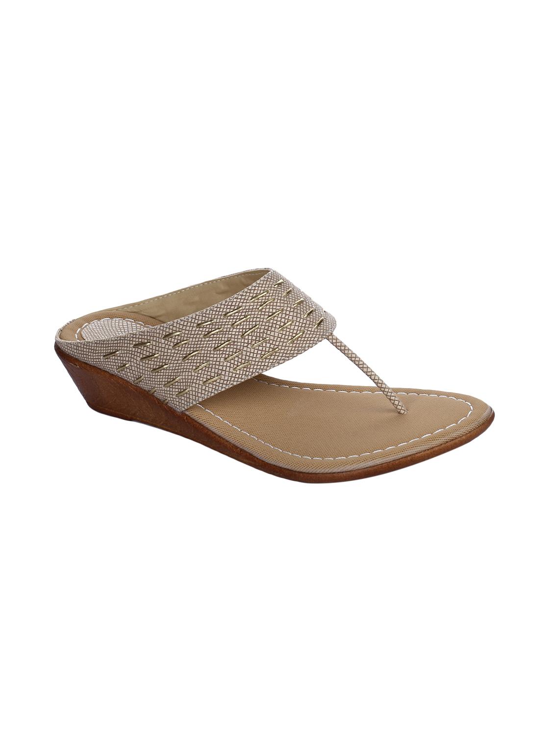 beige toe separator wedges - 15847357 - Zoom Image - 1