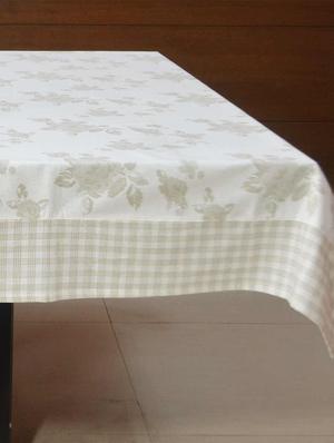 floral table cover - 15848826 - Standard Image - 2