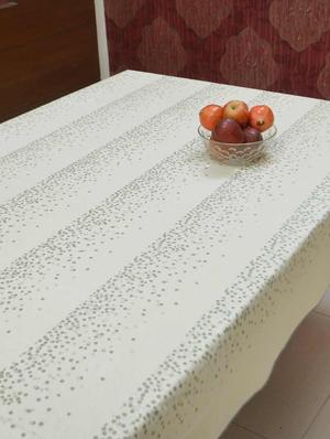 metallic print table cover - 15848828 - Standard Image - 4