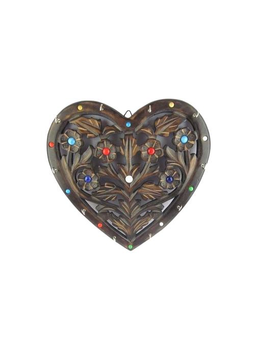 desi karigar wooden key holder in heart shape with handicraft design - 15854358 - Standard Image - 1