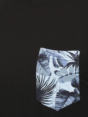 black pocket short sleeves t-shirt - 15854390 - Standard Image - 4