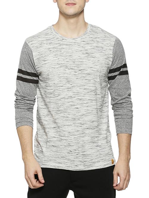 grey round neck t-shirt - 15854395 - Very Small Image - 1