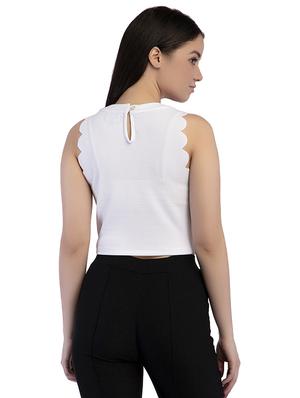 scallop detail crop top - 15854712 - Standard Image - 3