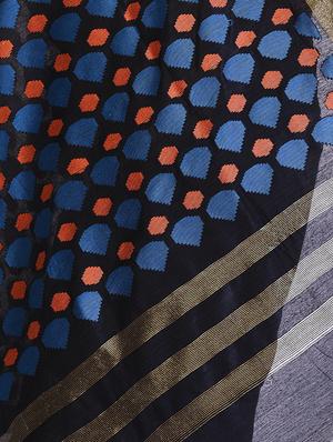geometrical motif linen woven saree with blouse - 15855823 - Standard Image - 3