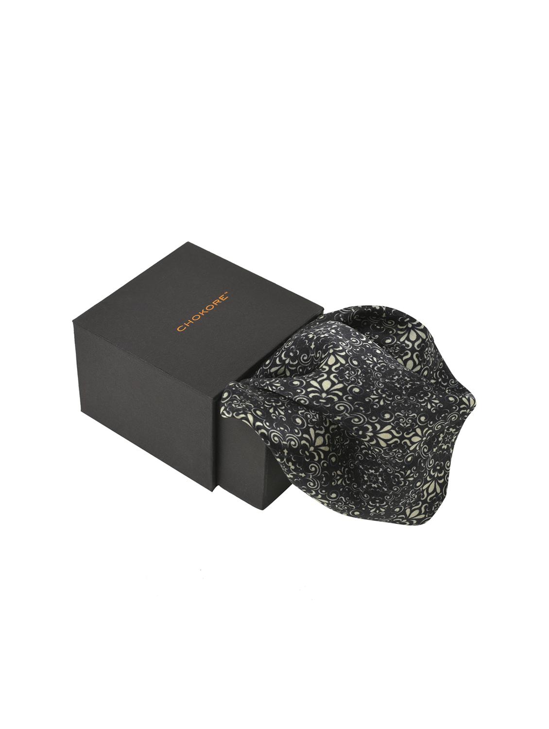 black silk pocketsquare - 15856997 - Zoom Image - 2