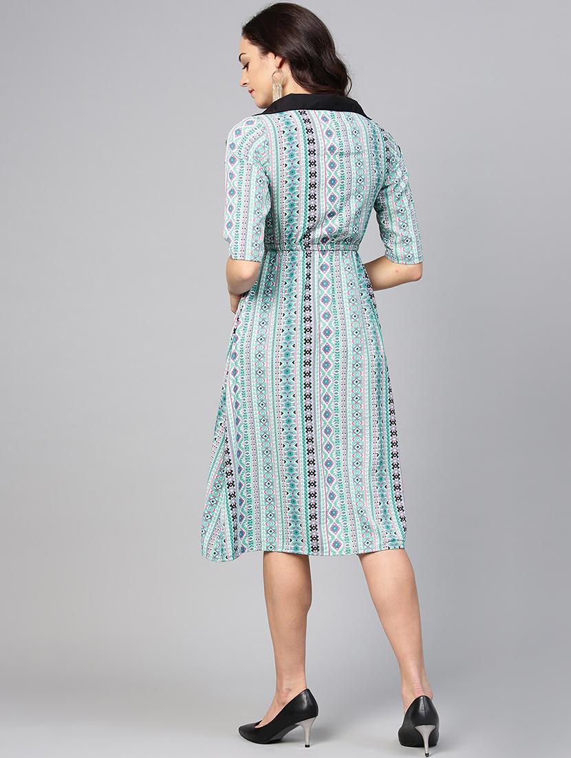 contrast collared aztec dress - 15857158 - Zoom Image - 3
