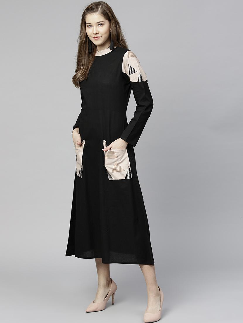 mock neck contrast paneled dres - 15857177 - Zoom Image - 2