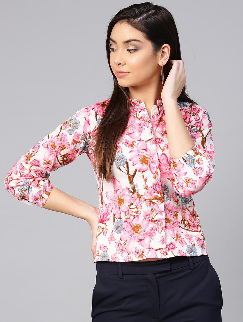 concealed placket floral top - 15857205 - Zoom Image - 1