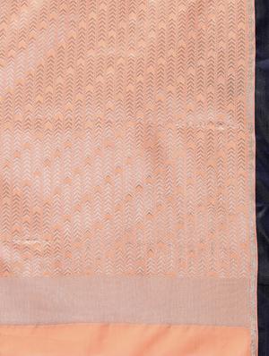 self design banarasi saree with blouse - 15857763 - Standard Image - 4