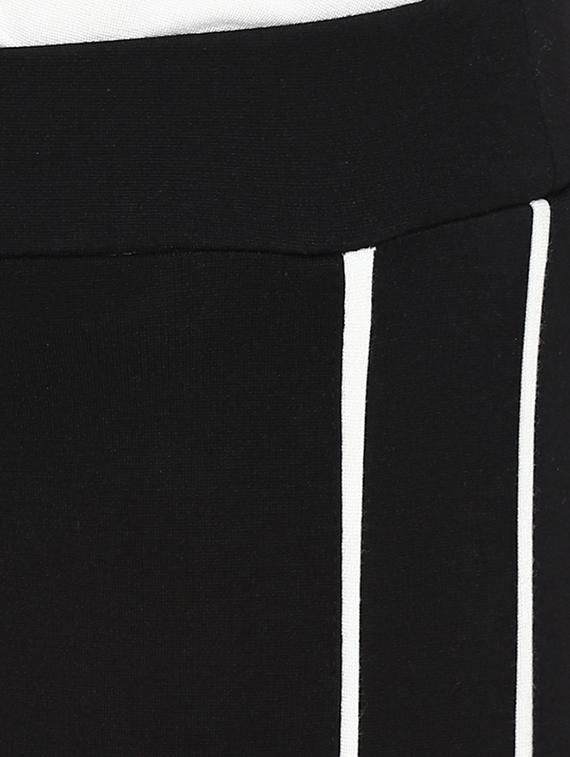 contrasting side striped jeggings - 15858321 - Zoom Image - 5