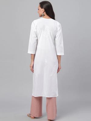 ada hand-embroidered white cotton chikankari straight kurta - 15858684 - Standard Image - 4