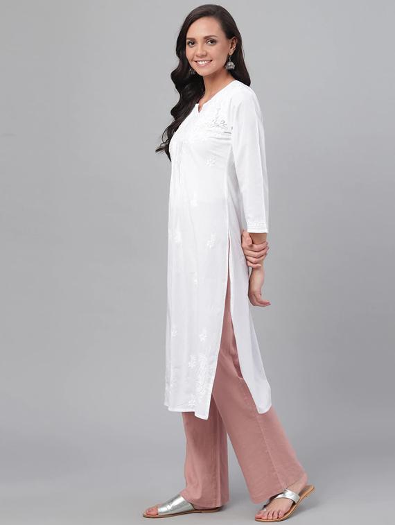 ada hand-embroidered white cotton chikankari straight kurta - 15858684 - Zoom Image - 2