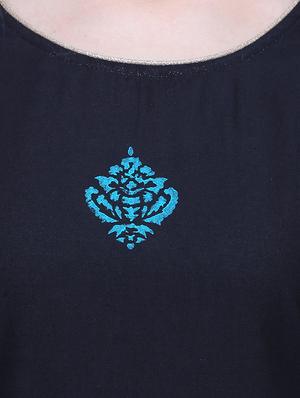 block print straight kurta - 15859738 - Standard Image - 4