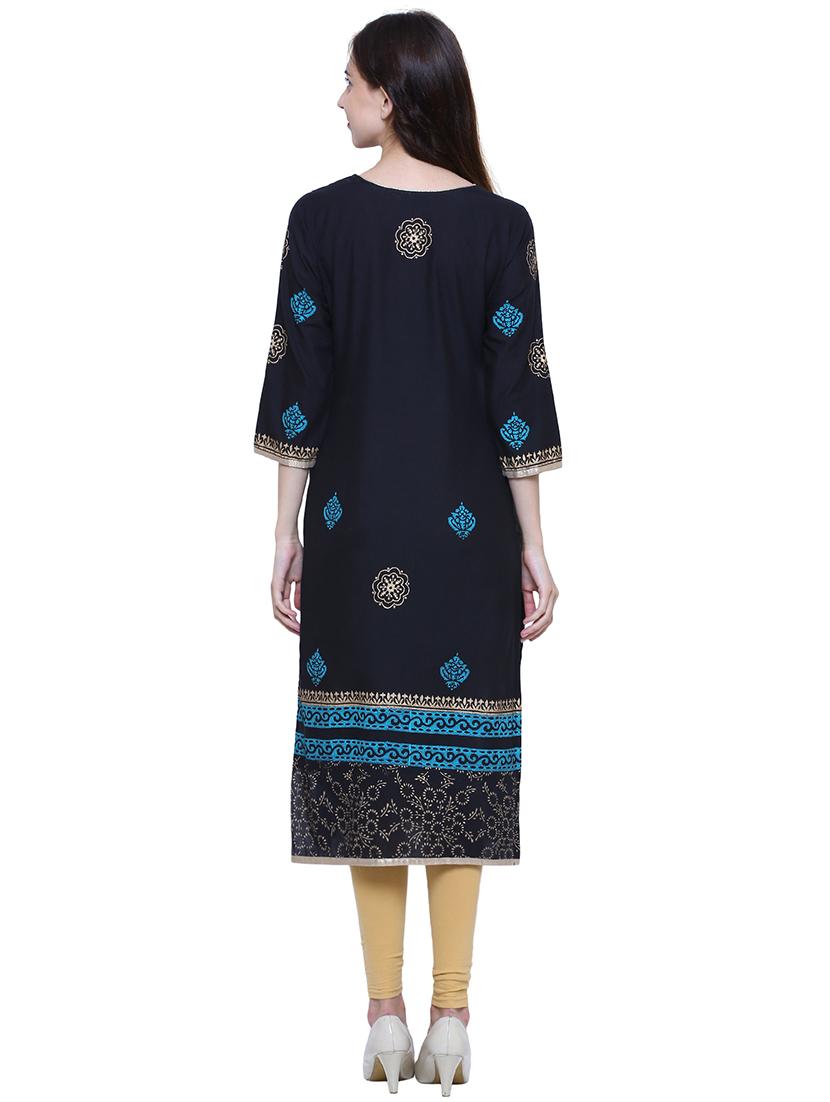 block print straight kurta - 15859738 - Zoom Image - 3