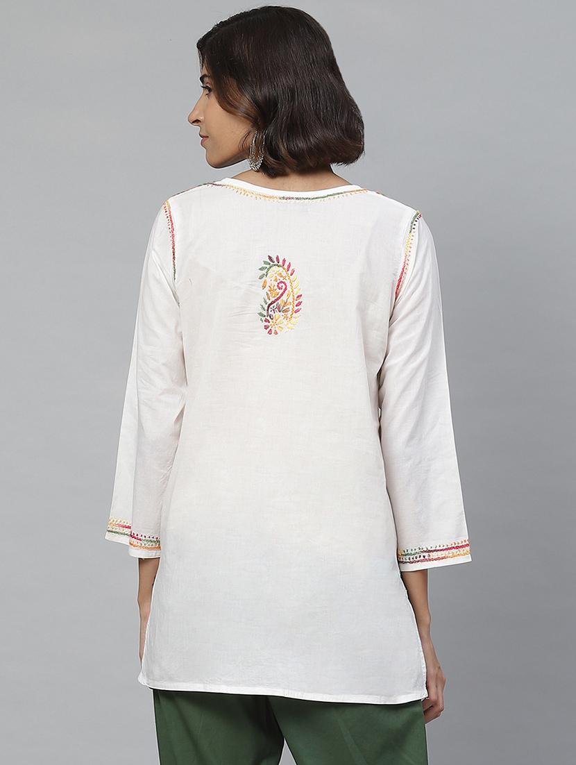 ada hand-embroidered white chikankari kurti - 15861577 - Zoom Image - 3