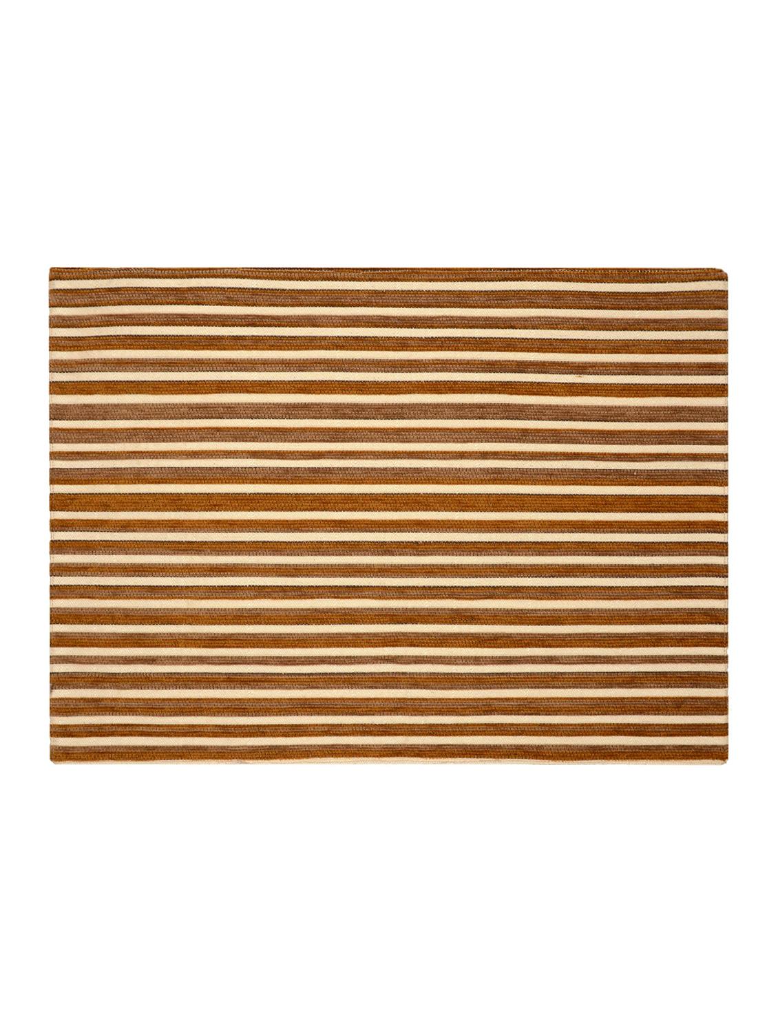 saral home unique quality viscose dining table kitchen placemats, 6 mat -33x45cm, 1 runner 33x120 cm (set of 7) - 15862231 - Zoom Image - 4