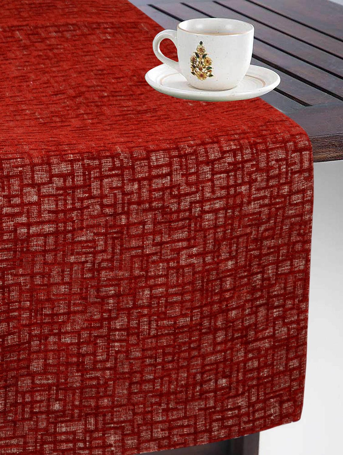 saral home unique quality viscose dining table kitchen placemats, 6 mat -33x45cm, 1 runner 33x120 cm (set of 7), maroon - 15862240 - Zoom Image - 2