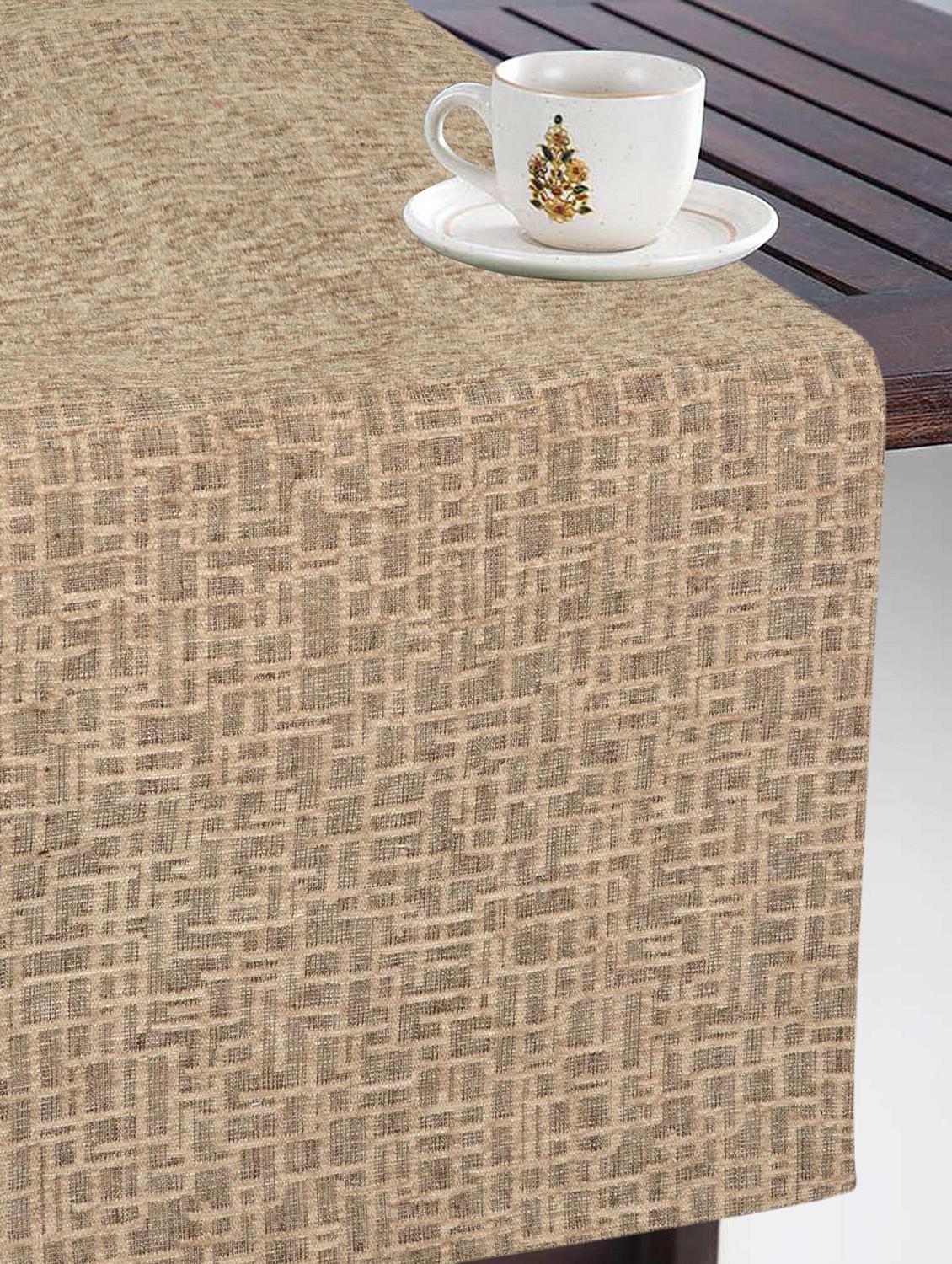 saral home unique quality viscose dining table kitchen placemats, 6 mat -33x45cm, 1 runner 33x120 cm (set of 7) - 15862241 - Zoom Image - 2