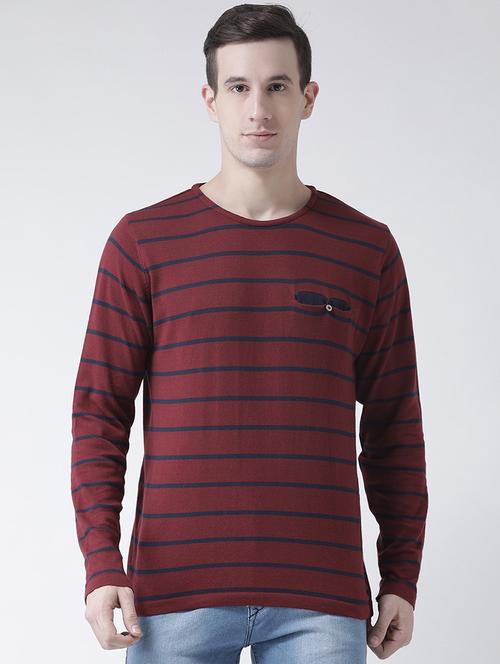 red acrylic pullover - 15866185 - Standard Image - 1